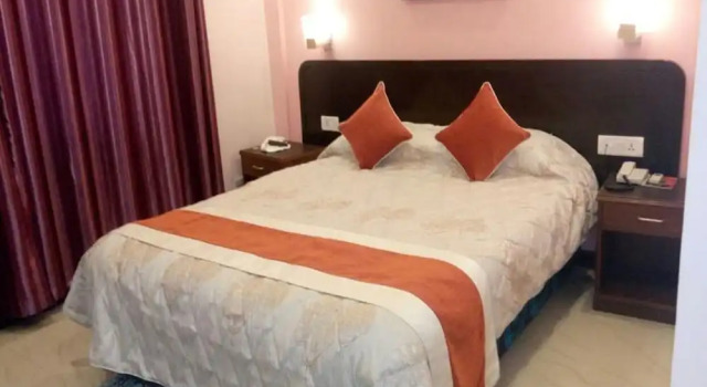 Hotel Pawan International, Prenota Hotel Bhairāhawā. 