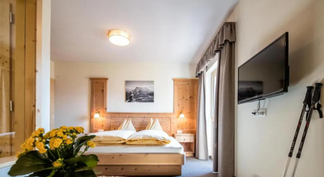 Hotel Landgasthof Lärchenwald, Забронировать Отель Корнедо-алл’Изарко Трентино-Альто-Адидже