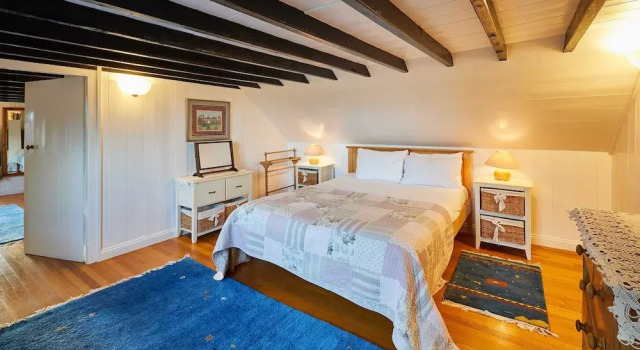 Host Stay Newton Cottage, Varaa Lomakoti Mökit kohteessa Merseyside, Mökki