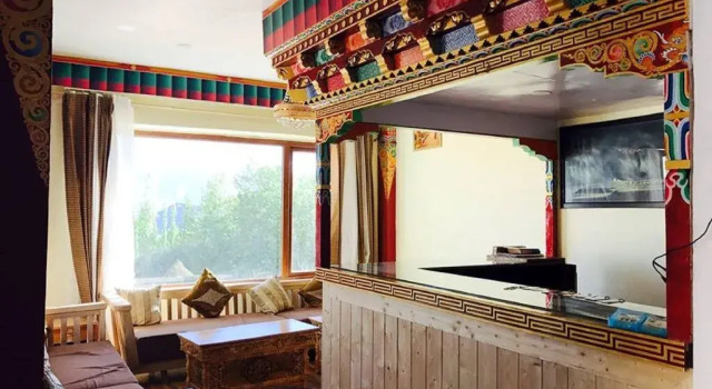 Himalayan Residency, Забронировать Отель Отели Джамму и Кашмира с завтраком, Завтраки