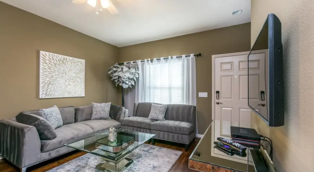 3229ccp Lucaya Village Resort Townhome, Забронировать Курортный отель Отели Фор Корнерз с бассейном, Бассейн