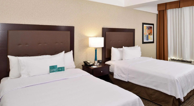 Четырёхместный люкс Homewood Columbia Laurel