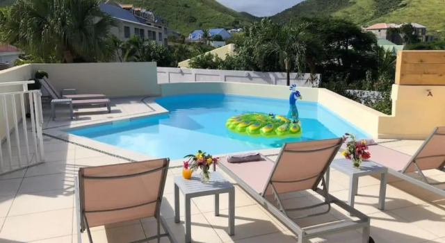Beautiful suite S16, pool, next to Pinel Island, Book Hotel Cul de Sac Saint Martin