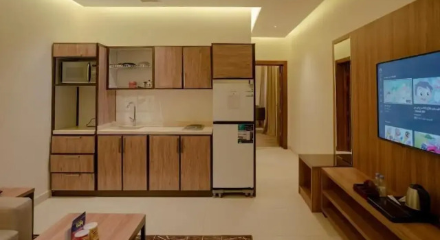 Полулюкс W-Suites Al Souda