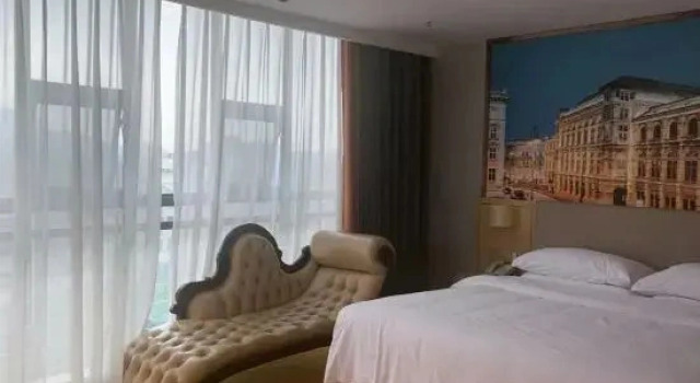 Двухместный люкс Business Vienna Classic Hotel (Hengdian Film and Television City Dream Valley)