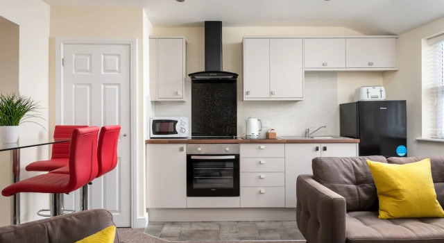 Апартаменты Standard Elliot Oliver - 2 Bedroom Town Centre Apartment