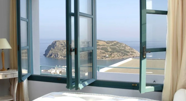 Вилла Luxury с 4 комнатами с балконом и с видом на бассейн Mohlos Villas