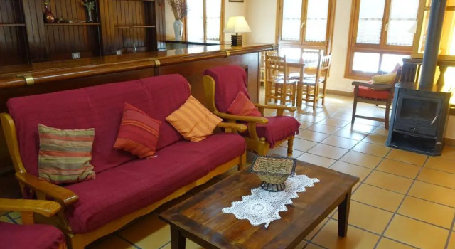 Коттедж с 6 комнатами Casa Rural El Molino de Alocén