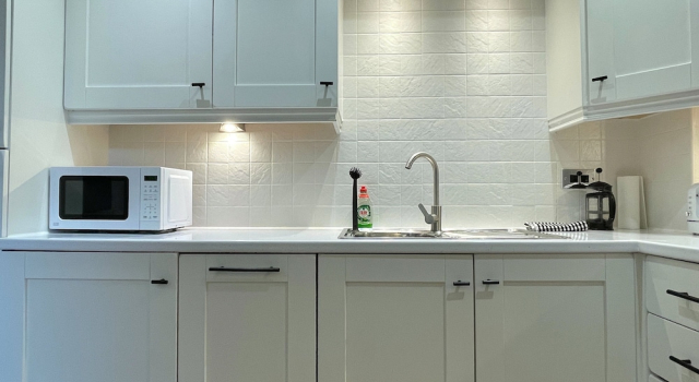 Modern 1 Bed Flat in Barnsley