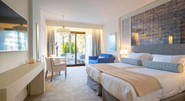 Номер Deluxe Eurostars Sitges