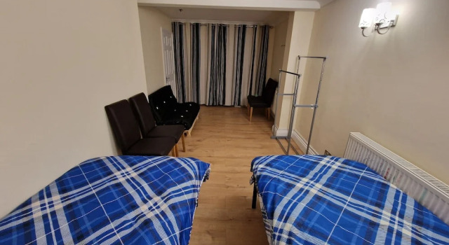 Четырёхместный номер Standard SnoozeDen Chalvey