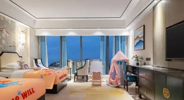 Семейный тент с видом на реку Mushang International Hotel