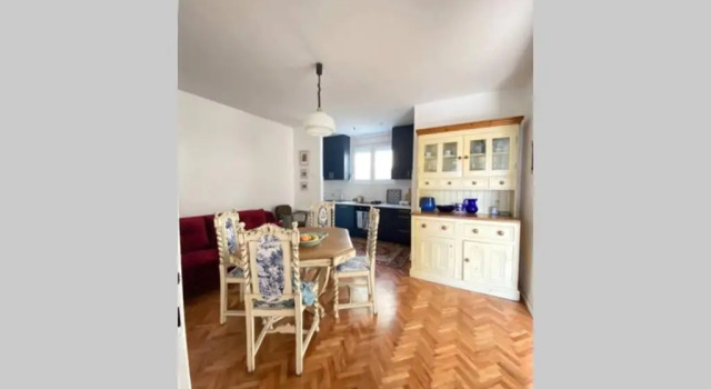Lovely and peaceful vintage apartment near beach, Забронировать Апартаменты/квартира Тиват Округ Тиват, рядом с Пляж Светионик