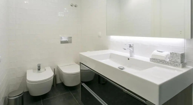Апартаменты Lisbon luxury retreat! 2 suites, balcony & views!!