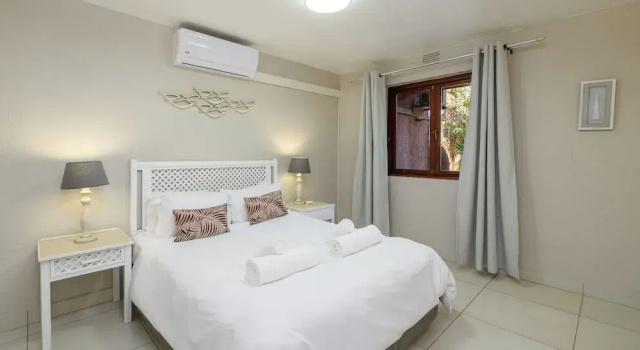 San Lameer Villa Rentals  2510