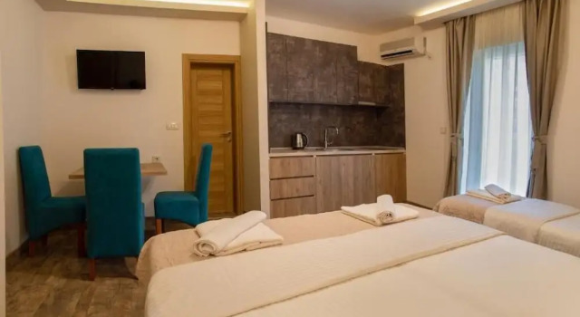 Villa Montemaris Budva, Забронировать Вилла Коттеджи Старого города Будвы - Будванская ривьера, Коттедж