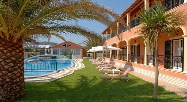 Dimitris Apartments