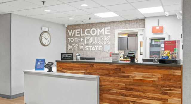 Hampton Inn Cleveland-Westlake, Забронировать Отель Уэстлейк штат Огайо