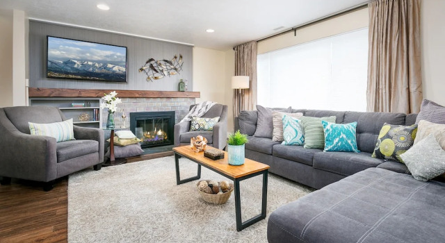 2436 East Evergreen Avenue Home 4 Bedrooms 3 Bathrooms Home, Book Feriehus Sommerhuse i Salt Lake County, Hytte