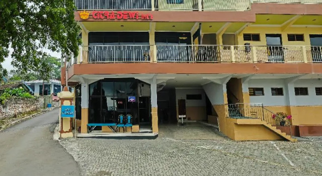 Capital O 91914 Hotel Citra Dewi 2 Int's