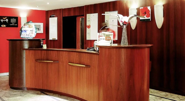 Ibis Lome Centre