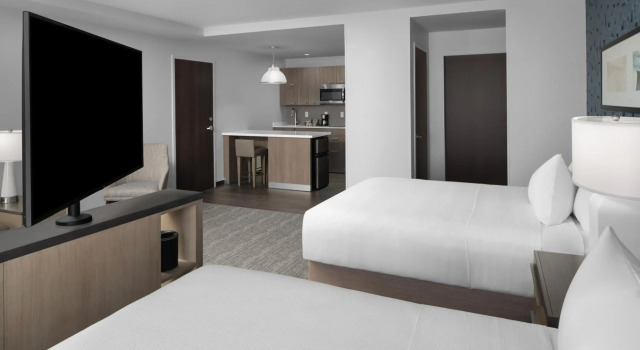 Hyatt House Lansing University Area, Book Hotel Hoteller i Lansing med parkering, Parkering