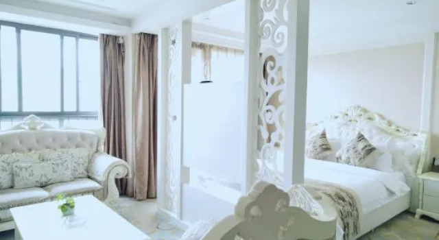 Kunming Jiesheng Hotel (Dianchi Aegean Shopping Park), Rezerwuj Hotel Hotele w Kunming z parkingiem, Parking