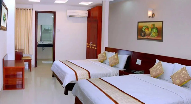 Ngoc Thach Hotel