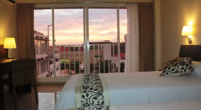 Номер Superior с балконом Losari Sunset Hotel