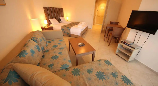 Апартаменты Deluxe Menada Sozopol Apartments