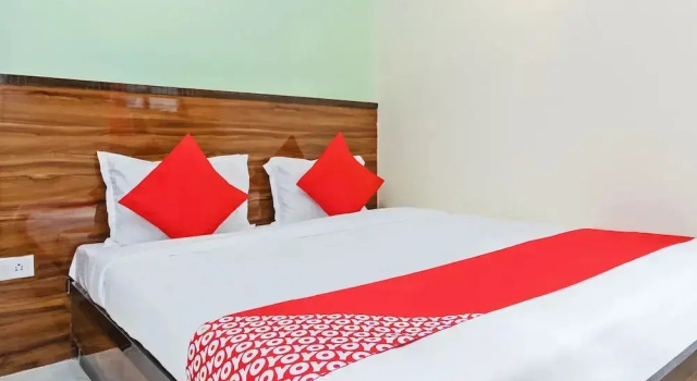 Shree Mahalaxmi by OYO Rooms