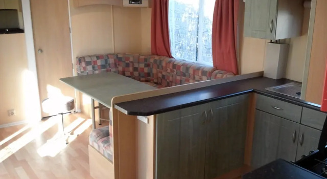 Mobil Home Au Joyeux Faune, Varaa Leirintäalue Telttailu ja glamping kohteessa Aquitaine, Leirintäalue