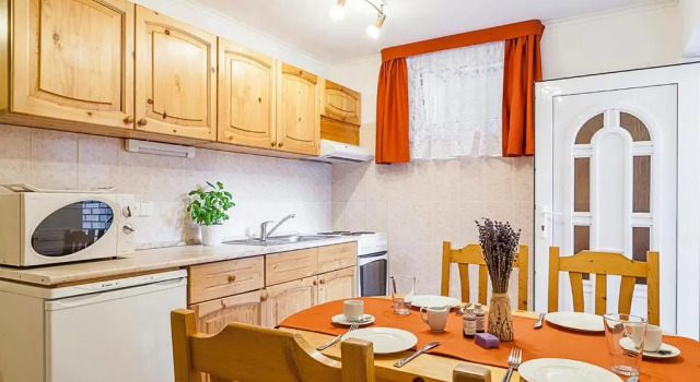 Апартаменты Economy Levendula Apartman