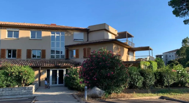 Апартаменты Appartement F2 Salines de Porto Vecchio