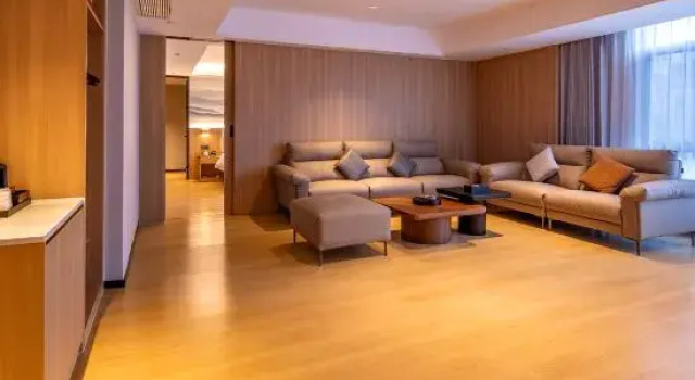 Люкс Business Yuzhou Xidi Hotel（Yuzhou Municipal Government East Business Pedestrian Street Store）