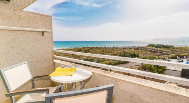 Standard- dobbelt værelse med altan med havudsigt Hotel Eix Platja Daurada