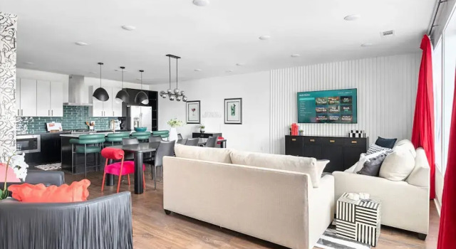 Nashville Escape With Skyline Deck and Hot Tub, Prenota Casa vacanze Hotel a Tennessee con parcheggio, Parcheggio