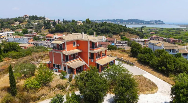Kanali Hill House, Забронировать Отель Отели периферии Ионических островов с парковкой, Парковка