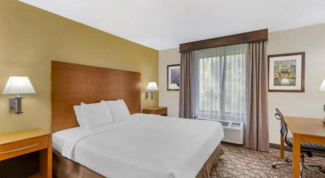 Двухместный люкс Best Western Plus Richmond Hill Inn