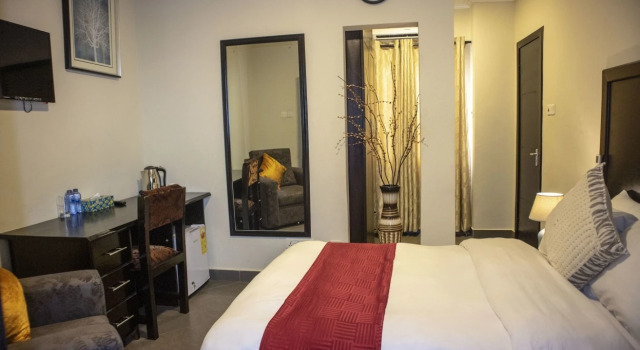 Ssnit Guest House