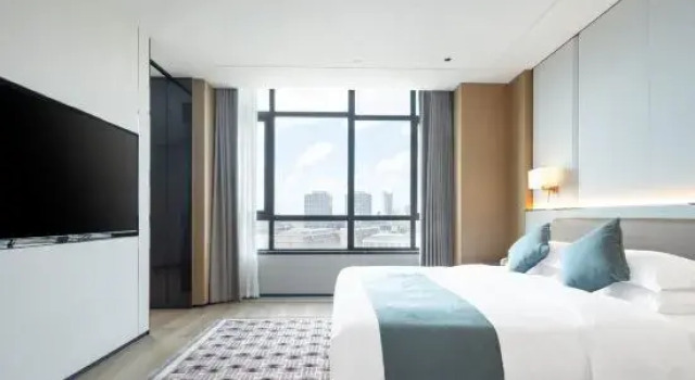 Люкс Shanghai Huhua Hotel