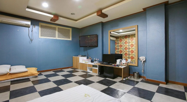 Chuncheon Ritz Hotel