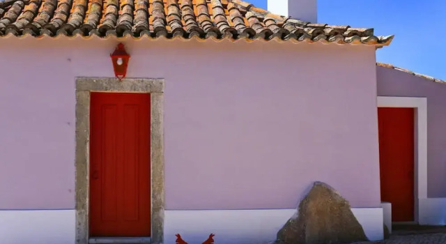 Pine Tree House in Azeit o, Rezerwuj Hotel Hotele w Lisbon Region z parkingiem, Parking