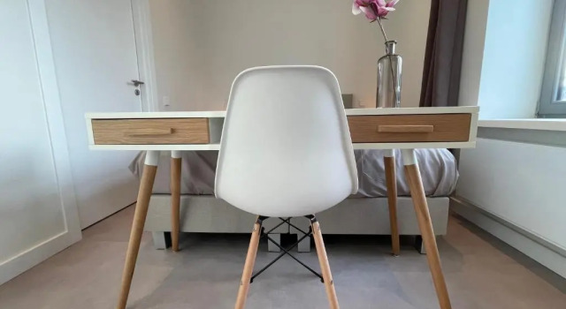 Beautiful 2-bedroom apartment 5 min from center with free parking
