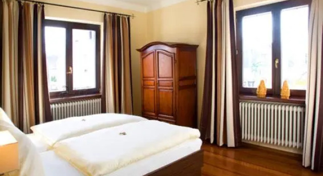 Люкс Hotel Haus Krone