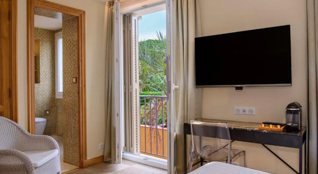 Двухместный номер Superior с видом на окрестности Best Western Premier Montfleuri