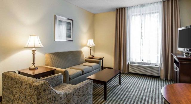 Comfort Inn Pinehurst - Southern Pines, Book Hotel Southern Pines North Carolina
