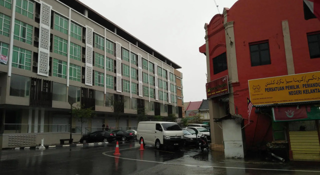 Diyana bajet hotel, Забронировать Отель Кота-Бару Келантан, рядом с Торговый центр Kota Bharu