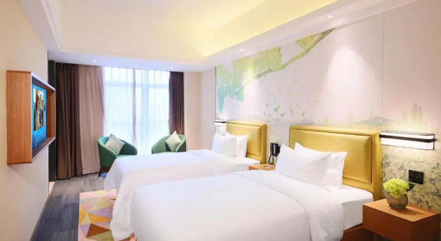 Двухместный номер Deluxe Hampton by Hilton Zhuhai Cheng Feng Plaza