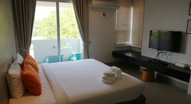 Baby Grand Hua Hin, Забронировать Отель Ча-Ам , рядом с Hua Hin - Suvarnabhumi Airport Bus Station
